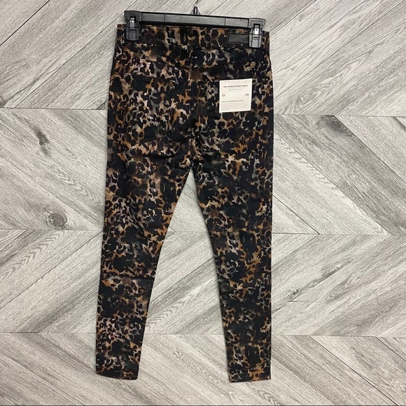 Adriano Goldschmied | The Farrah Skinny Ankle Camo - Picture 8 of 11